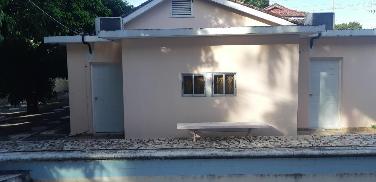 The Beverly Kingston Exterior photo